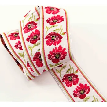 Stuha Krojová stuha - bílá s vlčími máky - šíře 3 cm