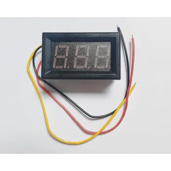 voltmetr 0-100V DC červený s rámečkem