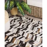 Koberec hnědý a bílý hovězí kůže 160 x 230 cm se vzorem patchwork rustikální styl Beliani