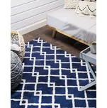 Tmavomodrý koberec 160 x 230 cm ručně tkaný geometrický vzor v ložnici v obývacím pokoji Beliani