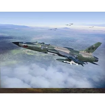 Plastikový model F-105G Thunderchief - Trumpeter 01618