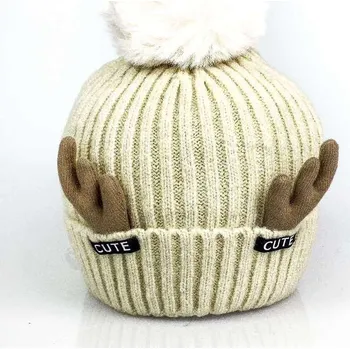 Čepice Dámská veselá čepice s bambulí sobík v krémové barvě, VELIKOST UNI