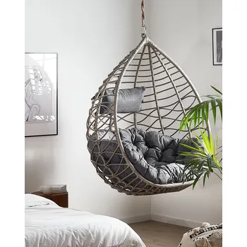 Křeslo Závěsné křeslo šedé umělý ratan proutěné zavěšený koš s polštáři boho styl interiér exteriér Beliani