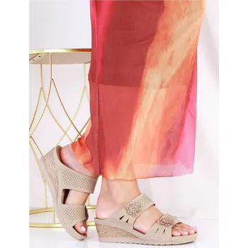 Dámské pantofle Lemon Tree Pantofle na klínku LY29-5BE Velikost: 37