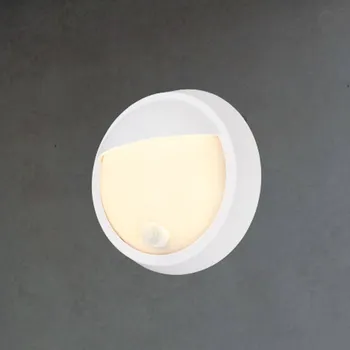 Lampička Briloner LED dobíjecí venkovní nástěnné svítidlo 3785016 bílé čidlo pohybu Ø 17 cm bílá 1 x 4 W LED - Doprava zdarma