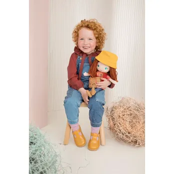 Lilliputiens panenka Lea s kabelkou