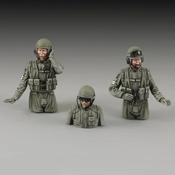 Plastikový model Royal Model 1/35 IDF tank crew