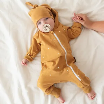 Overal na zip puntíkatý / hořčicový Velikost: 56