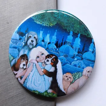 Dekorativní magnet Zuzana Honsová Andělka pro zatoulané pejsky magnet 56 mm