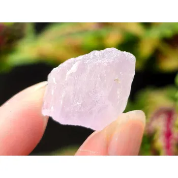 Sběratelství Krystal kunzit surový 7,1g z Pákistánu