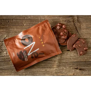 Čokoláda Lyra ONé MLÉČNÁ Mléčná čokoláda s lískovými ořechy 100 g