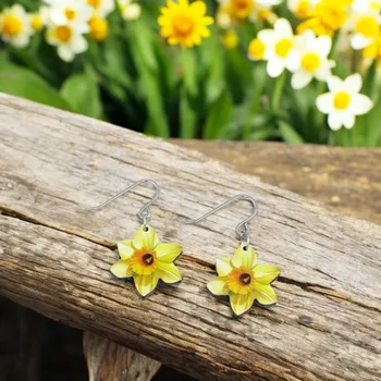 Náušnice art-wood.cz Visací náušnice - narcis žlutý