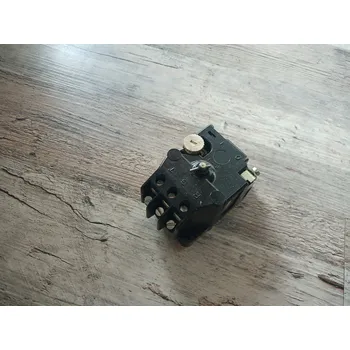 Jistič TGL Motorový spouštěč jistič VEB MS 500/10 TGL16563 vypínač Varianta: bez pouzdra 0,6-1,0A