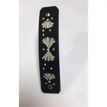 Kožená spona do vlasů - lidový motiv (Leather hair clip – folk)