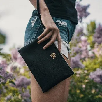 Městský batoh Slza - Černá taštička