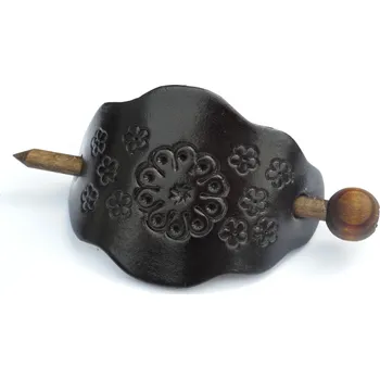 Kožená spona do vlasů s dřevěnou jehlicí č.1 Barva: Černá