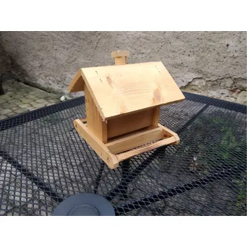 Krmítko pro ptáka Krmítko široké - odnímatelný komín