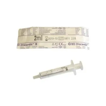 Injekční stříkačka Becton Dickinson Injekční stříkačka BD 2ml - 100 ks