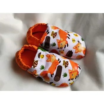 Capáčky Capáčky liška Bystrouška v lese velikost: 11 - 14,5cm (340,- Kč)