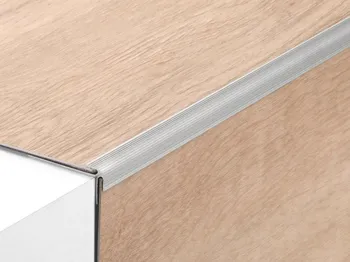 Podlahová lišta Profilpas Protect 111/F schodová lišta stříbrná