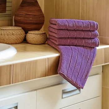 Osuška IVA, fialová, 500g/m2, 70x140cm