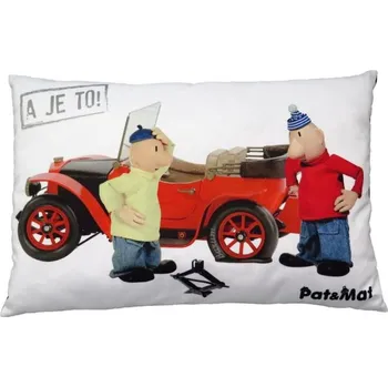 Dekorativní polštářek Moravská Ústředna Brno Polštář Pat a Mat 45 x 30 cm