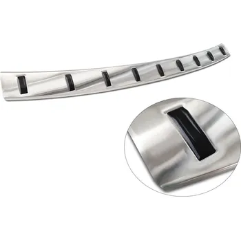 Lišta karosérie Lišta zadního nárazníku do Dacia Duster, 2010-2017, Strong-Silver (AV252004)