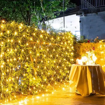 Světelná síť 1,5 x 1,5 m 200 LED teplá…