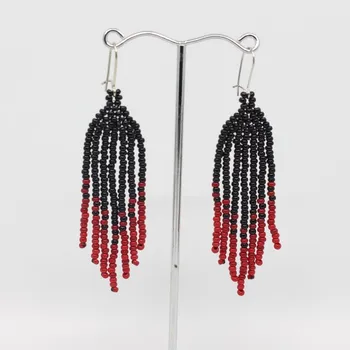 Náušnice BOHO náušnice černočervené