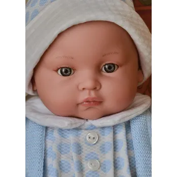 Panenka Realistické miminko - chlapeček -Chencho s hračkou - veverkou od firmy Lamagik (španělské miminko 42 cm)