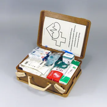 Lékárnička Lékárnička FUTURA s náplní KANCELÁŘ