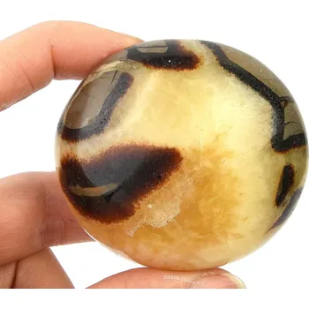 Přírodní kámen Hlazená septarie z Madagaskaru 160g