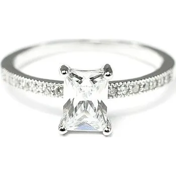 Prsten Stříbrný prsten s kameny