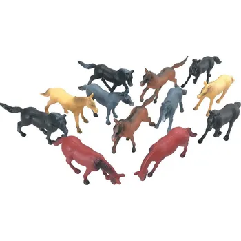 Hračka pro nejmenší Animal Planet Zvířátka v tubě - koně 12 ks mobilní aplikace pro zobrazení zvířátek