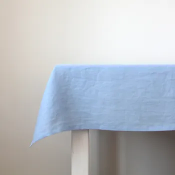 ubrus TULULUM Ubrus lněný, světle modrý Velikost: 140 x 140 cm