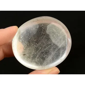 Přírodní kámen Křišťál hladký kámen 91g