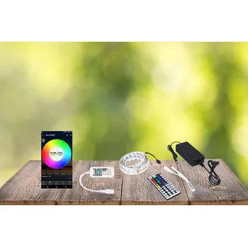 LED páska KOLORENO LED pásek RGB - 5m, 44 tlačítek + ovládání pomocí aplikace - kompletní balení
