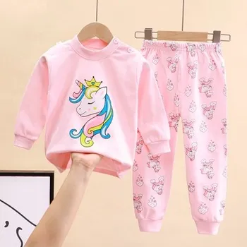 Dívčí pyžamo Čína Dívčí bavlněná pyžámka s různými motivy Motiv: jednorožec, Velikost: 110 (4 roky)