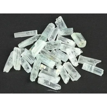 Přírodní kámen Akvamarín krystal z Pakistánu