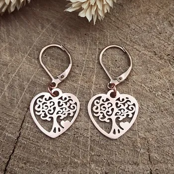Náušnice Náušnice z chirurgické oceli se stromem života v srdci