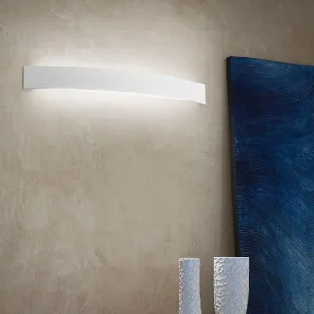 Nástěnné svítidlo Linea Light Curvé_W, bílé nástěnné svítidlo, 15W LED 3000K, délka 39cm