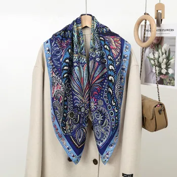 Šátek Hedvábný šátek Modrá nádhera 90x90 cm v dárkovém balení, HEDVÁBNÝ SVĚT