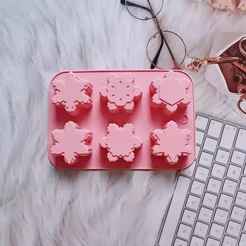 Tvořítko na led Silikonová forma na led | forma na mýdlo - styl vločky - světle růžová