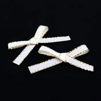 Svatební dekorace Pro Háčkování Svatební mašličky bílé se zlatou 20 ks