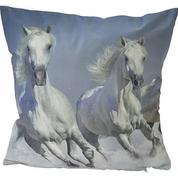 Dekorativní polštářek BYTEMA Dekorační povlak KONĚ V ZIMĚ 40 x 40 cm