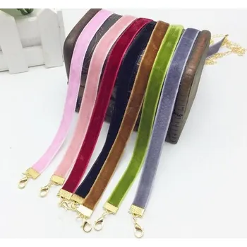 Náhrdelník náhrdelník obojek choker sametka zelená