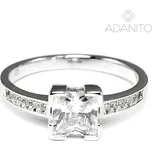 Stříbrný prsten se zirkony