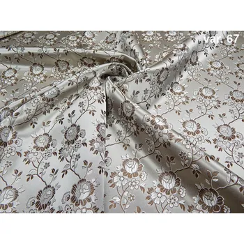 HEDVA ČESKÝ BROKÁT Ondrin 160 krojový brokát KYTICE Z RŮŽÍ smetanová | 67