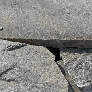 Venkovní dlažba Velkoformátová nepravidelná dlažba - stříbrnošedá 15 m² (4 – 8 ks/m²) 5 m²