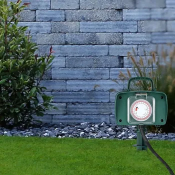 Elektrická zásuvka Deminas Praktická zahradní zásuvka s časovačem